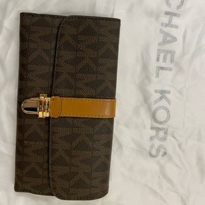Michael Kors Charlton Brown PVC Flap Wallet